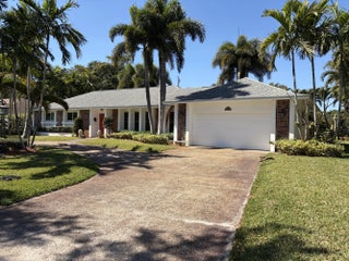 Photo of Listing #B26003628