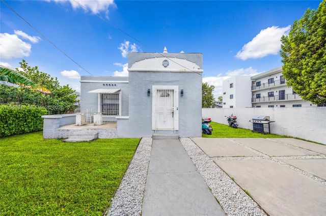 3 of 27 - 844 Nw 29th Street, Miami, FL