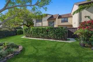 Photo of Listing #B26008686