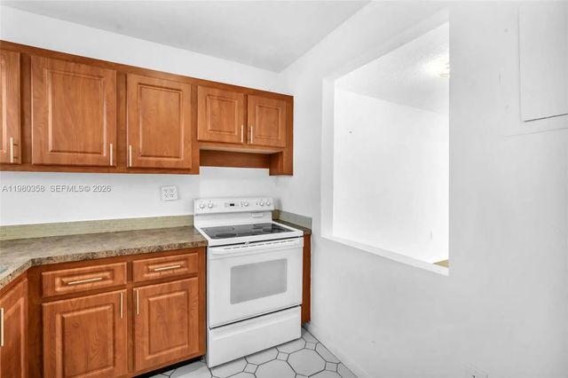 2 of 23 - 2720 N Pine Island Road #306, Sunrise, FL