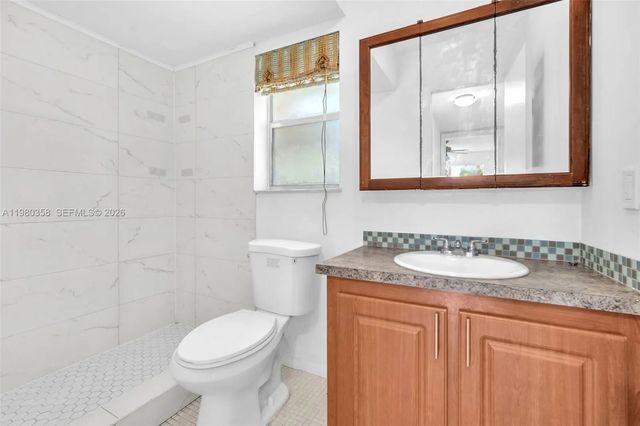 4 of 23 - 2720 N Pine Island Road #306, Sunrise, FL