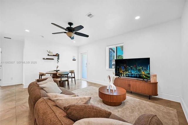 4 of 48 - 1328 N Andrews Avenue, Fort Lauderdale, FL
