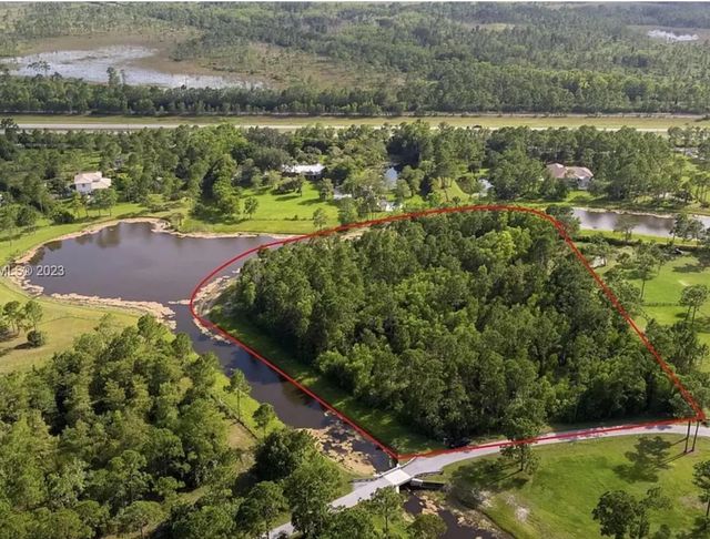 4 of 16 - 12770 Sugar Creek Drive, West Palm Beach, FL