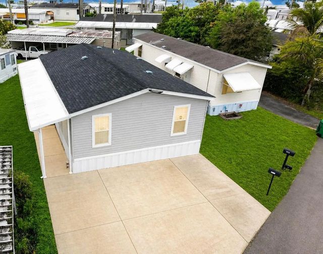 8516 Sw 17th Court, Davie