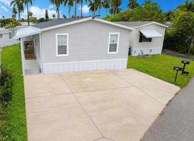 2 of 52 - 8516 Sw 17th Court, Davie, FL