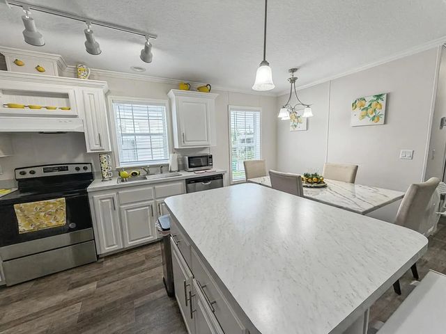 5 of 52 - 8516 Sw 17th Court, Davie, FL