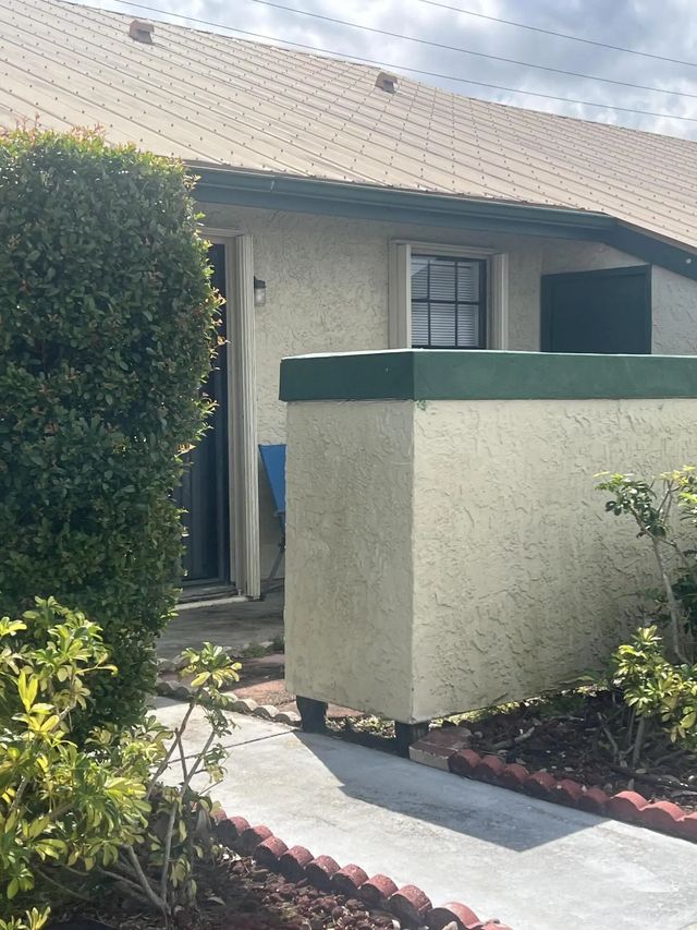 2 of 29 - 566 Sw Sara Boulevard, Port St. Lucie, FL