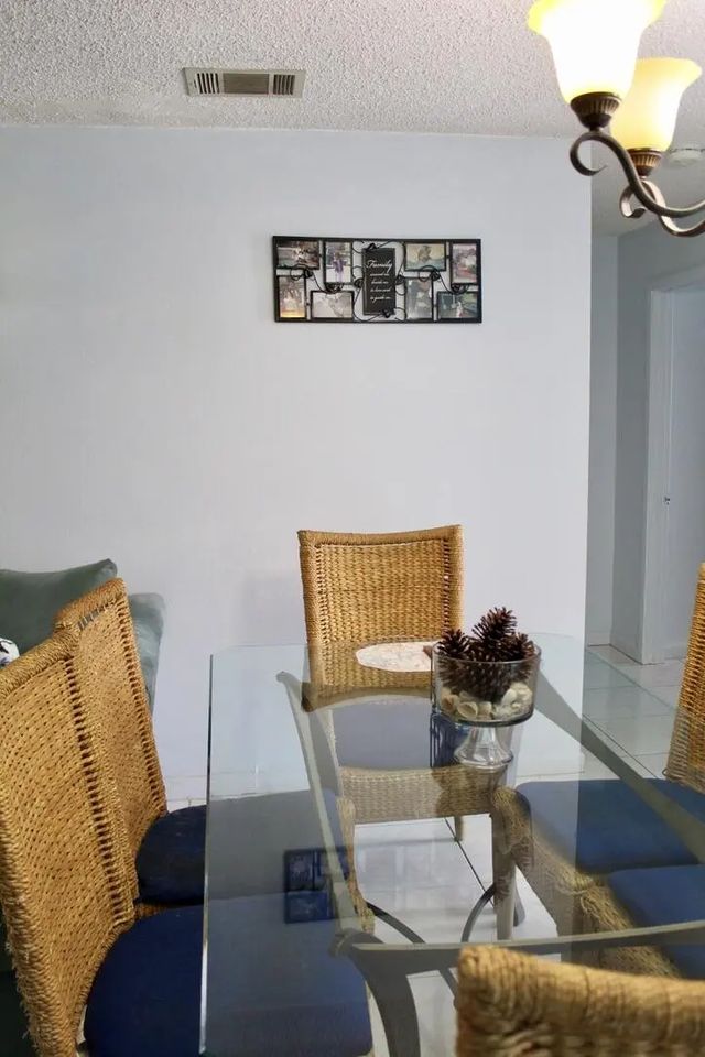 5 of 29 - 566 Sw Sara Boulevard, Port St. Lucie, FL