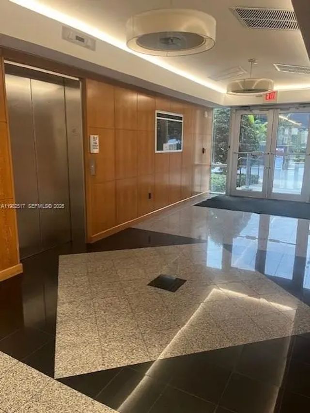 5 of 17 - 2500 Nw 107th Avenue #400, Doral, FL