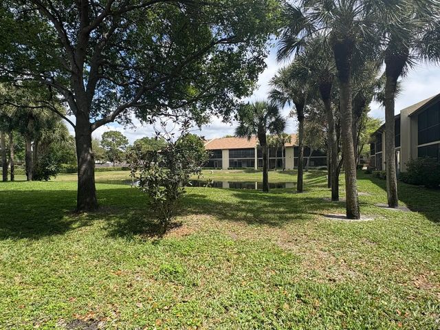 3 of 22 - 7831 Willow Spring Drive #526, Lake Worth, FL
