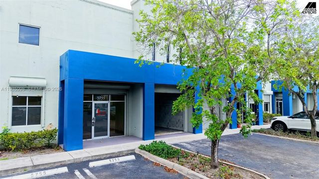 2 of 26 - 5755 Nw 151st Street, Miami Lakes, FL