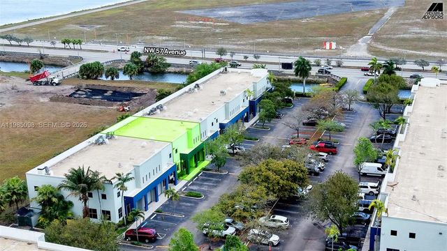 4 of 26 - 5755 Nw 151st Street, Miami Lakes, FL