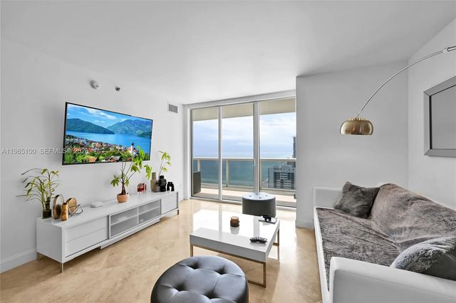 4 of 33 - 1830 S Ocean Drive #3104, Hallandale Beach, FL