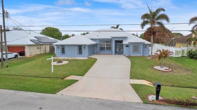 Photo of Listing #B26003798