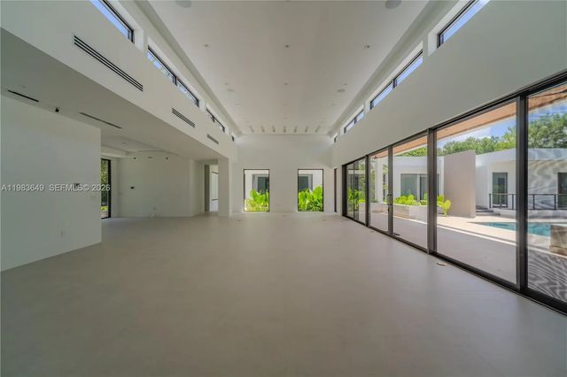 4 of 25 - 11720 Sw 77th Avenue, Pinecrest, FL