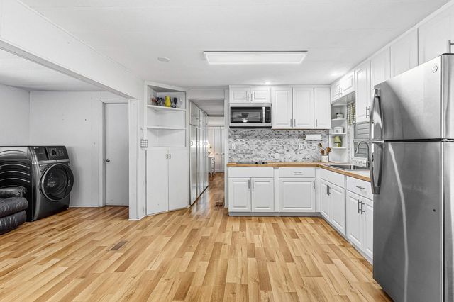 5 of 20 - 202 Palm Drive #i, Briny Breezes, FL