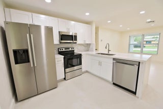 Photo of Listing #B26004573