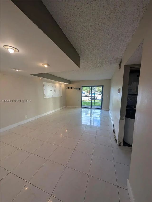 3720 N Pine Island Road #136, Sunrise
