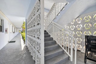 Photo of Listing #B26003812