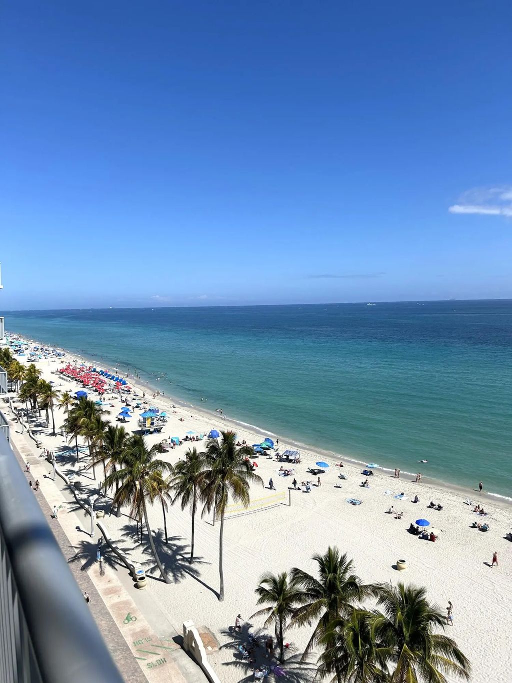 400 N Surf Road #1105, Hollywood