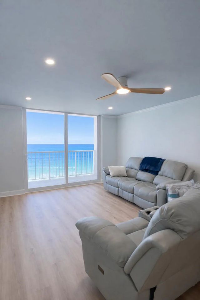 5 of 15 - 400 N Surf Road #1105, Hollywood, FL