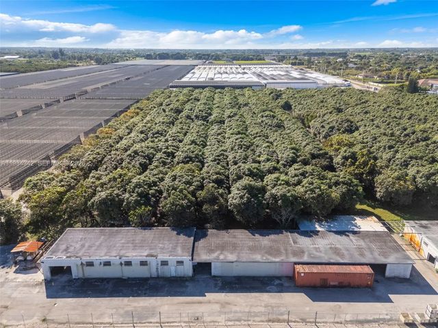 5 of 23 - 20601 Sw 194th Avenue, Miami, FL