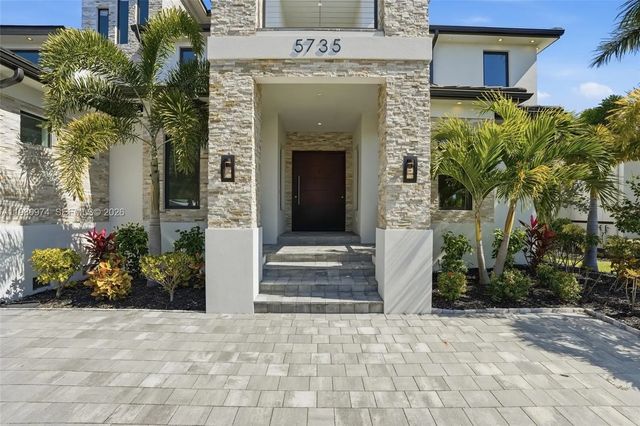 2 of 77 - 5735 Riverside Drive, Cape Coral, FL