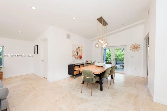 5 of 28 - 717 Benevento Avenue, Coral Gables, FL