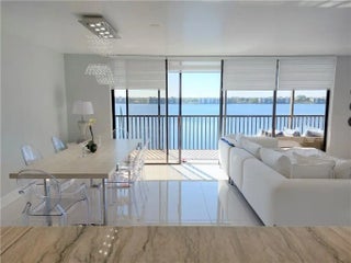 Photo of Listing #B26003860