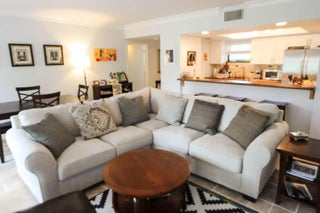 Photo of Listing #B26003868