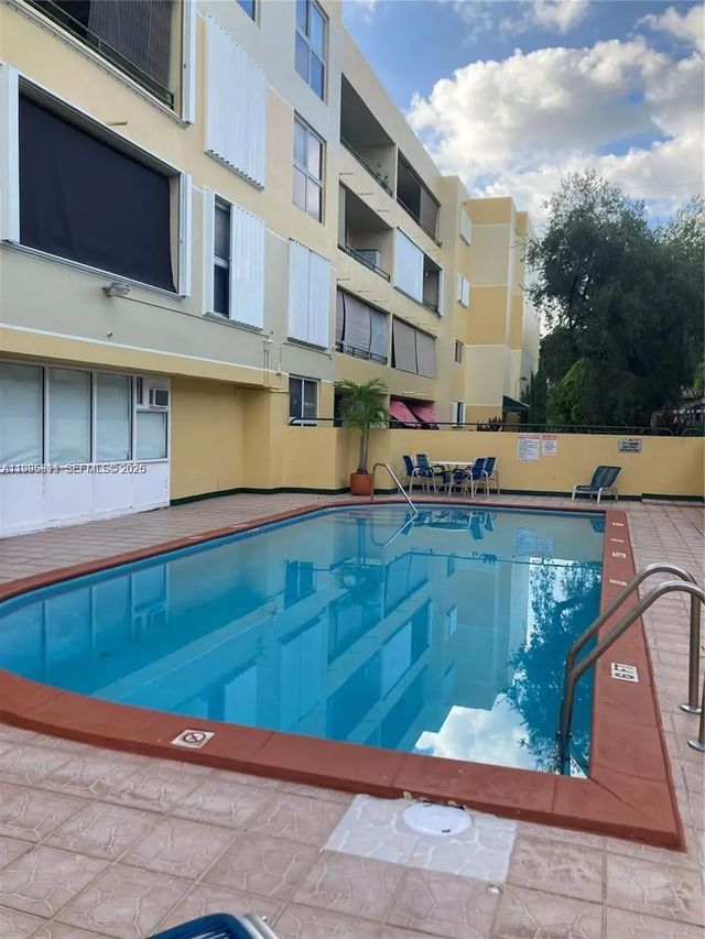 5 of 12 - 8321 Nw 7th Street #1-307, Miami, FL