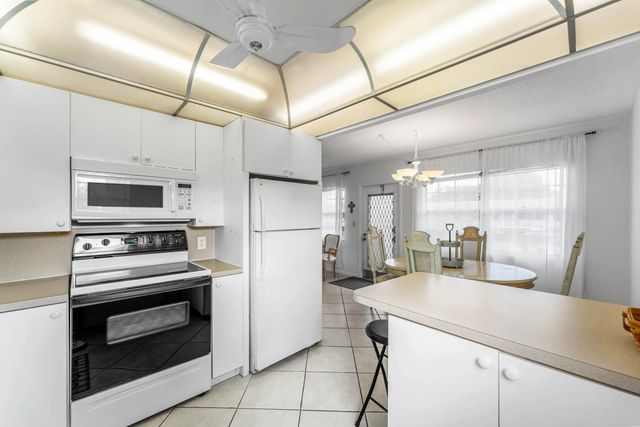 5 of 41 - 2016 Ventnor Crescent #g, Deerfield Beach, FL