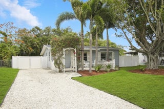 Photo of Listing #B26003935