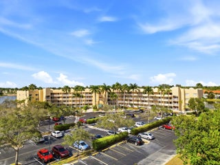 Photo of Listing #B26004371