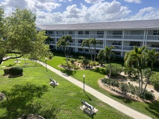 Photo of Listing #B26009087