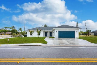 Photo of Listing #B26004743