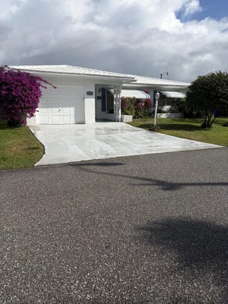 Photo of Listing #B26005077