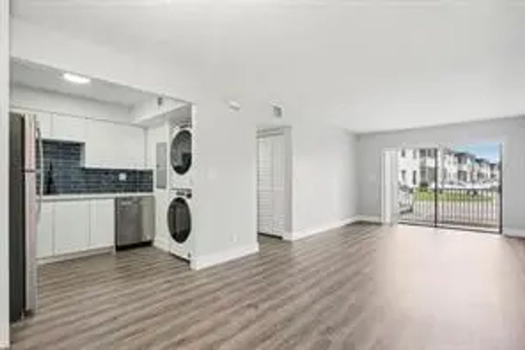 3244 Nw 84th Avenue, Sunrise