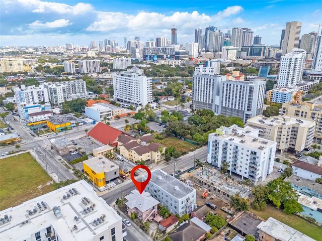 3 of 14 - 676 Sw 1st Street, Miami, FL