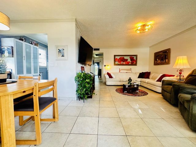200 Ventnor L, Deerfield Beach