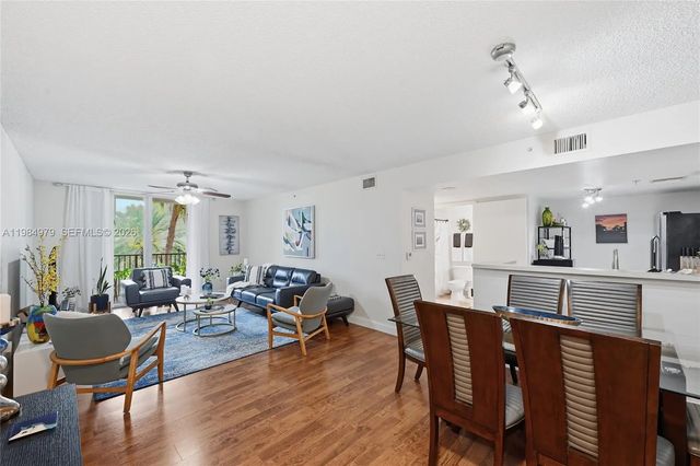 2 of 17 - 520 Se 5th Avenue #3403, Fort Lauderdale, FL