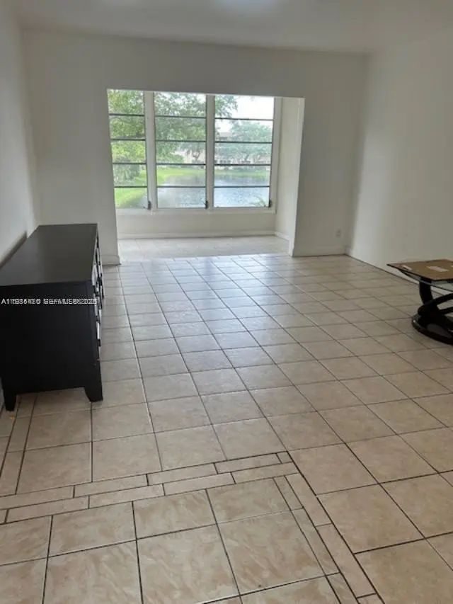 5 of 15 - 5103 Nw 35th Street #503, Lauderdale Lakes, FL