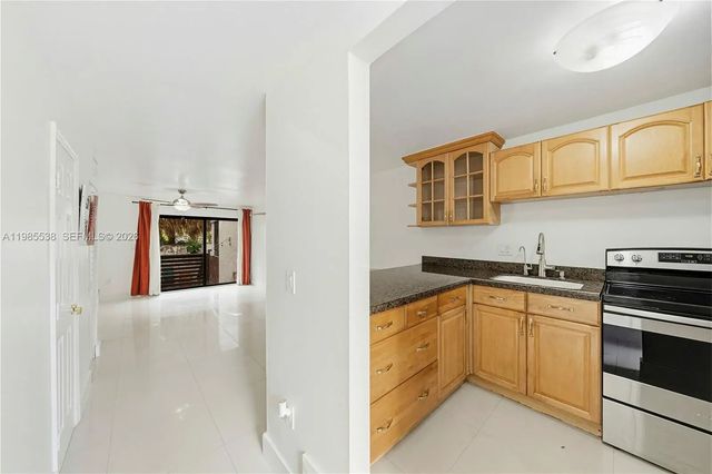 1901 S River Drive #30c, Miami