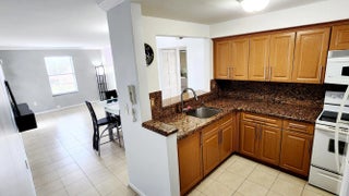 Photo of Listing #B26005330