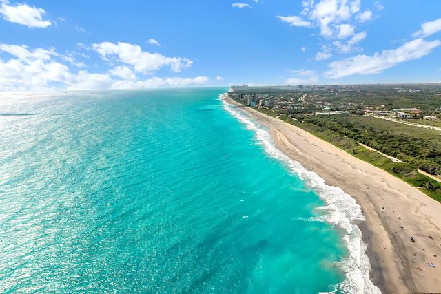 3 of 22 - 2715 27th Court, Jupiter, FL