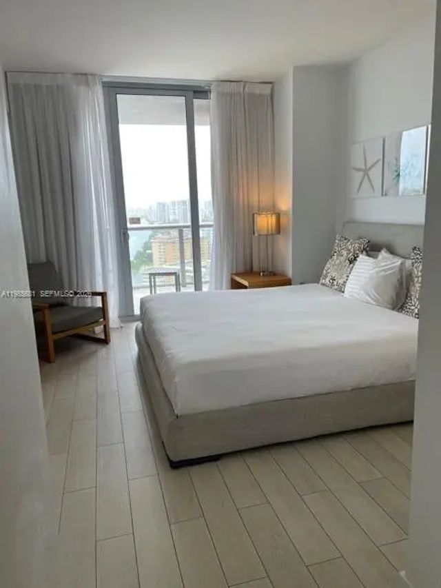 5 of 17 - 2602 E Hallandale Beach Boulevard #r2405, Hallandale Beach, FL