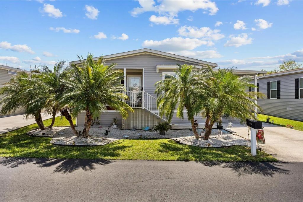 82 Sandhill Boulevard, Fort Pierce
