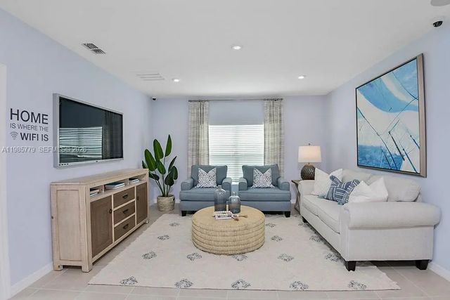 3 of 34 - 6730 Equinox Lane, North Fort Myers, FL