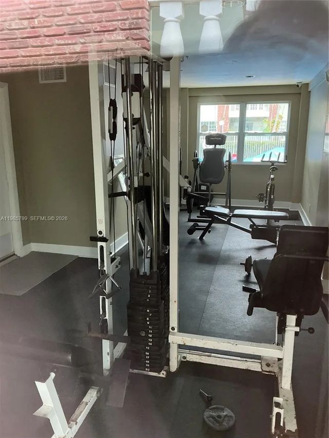 2 of 3 - 2426 Se 17th Causeway #209a, Fort Lauderdale, FL