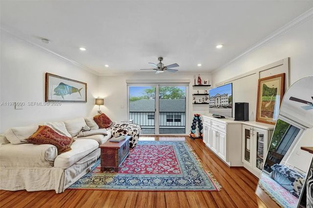 3 of 32 - 1212 Se 2nd Court #301, Fort Lauderdale, FL